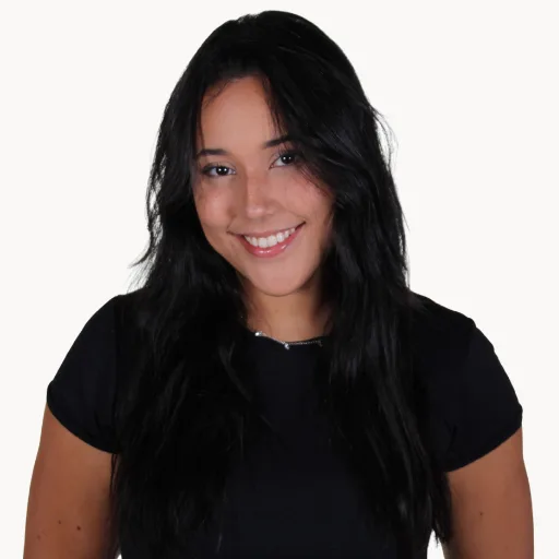 Júlia Cardealy · criadora D&E